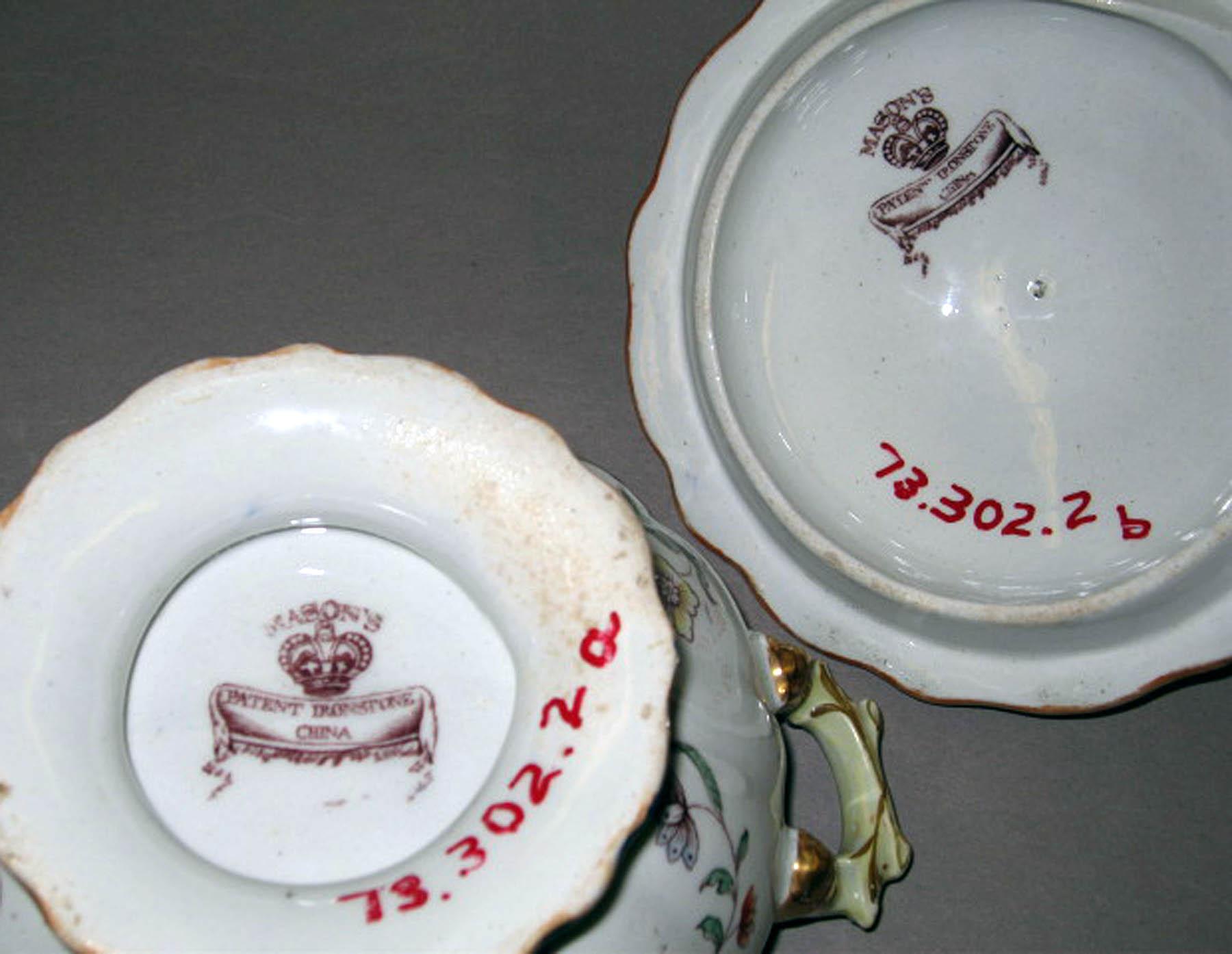 1973.0302.002 A, B Mason's ironstone sauce tureen and cover (underside)