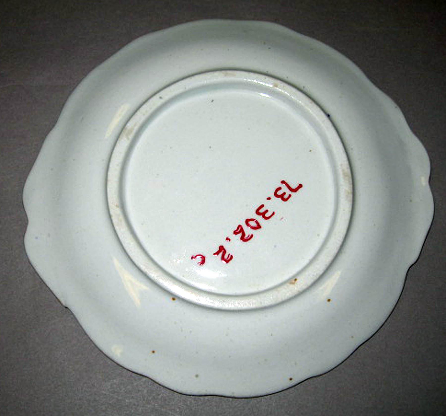 1973.0302.002 C Mason's ironstone tureen stand (underside)