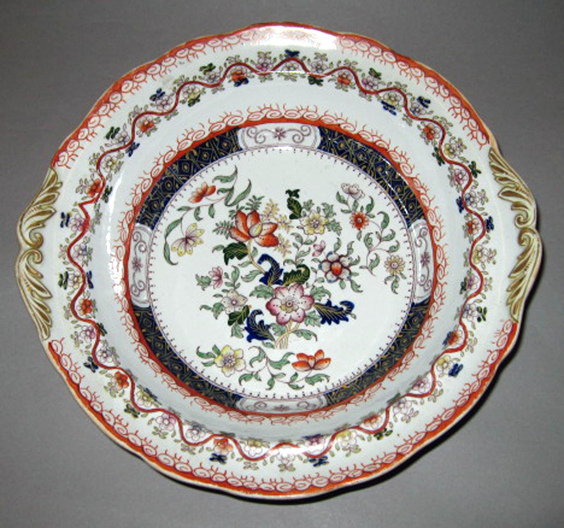 1973.0302.004 A Mason's ironstone dish (interior)