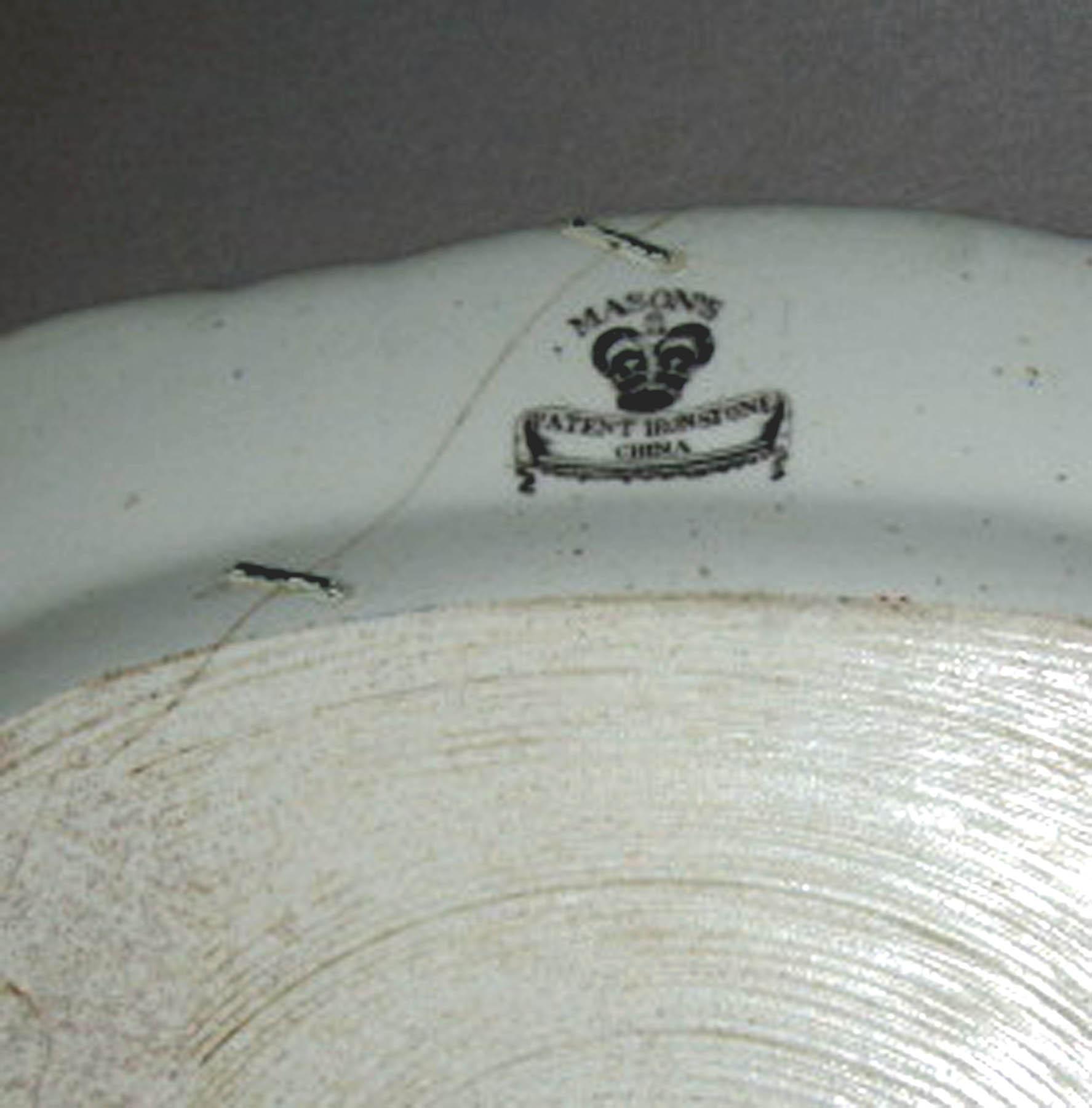1973.0302.009 Mason's ironstone platter (underside)