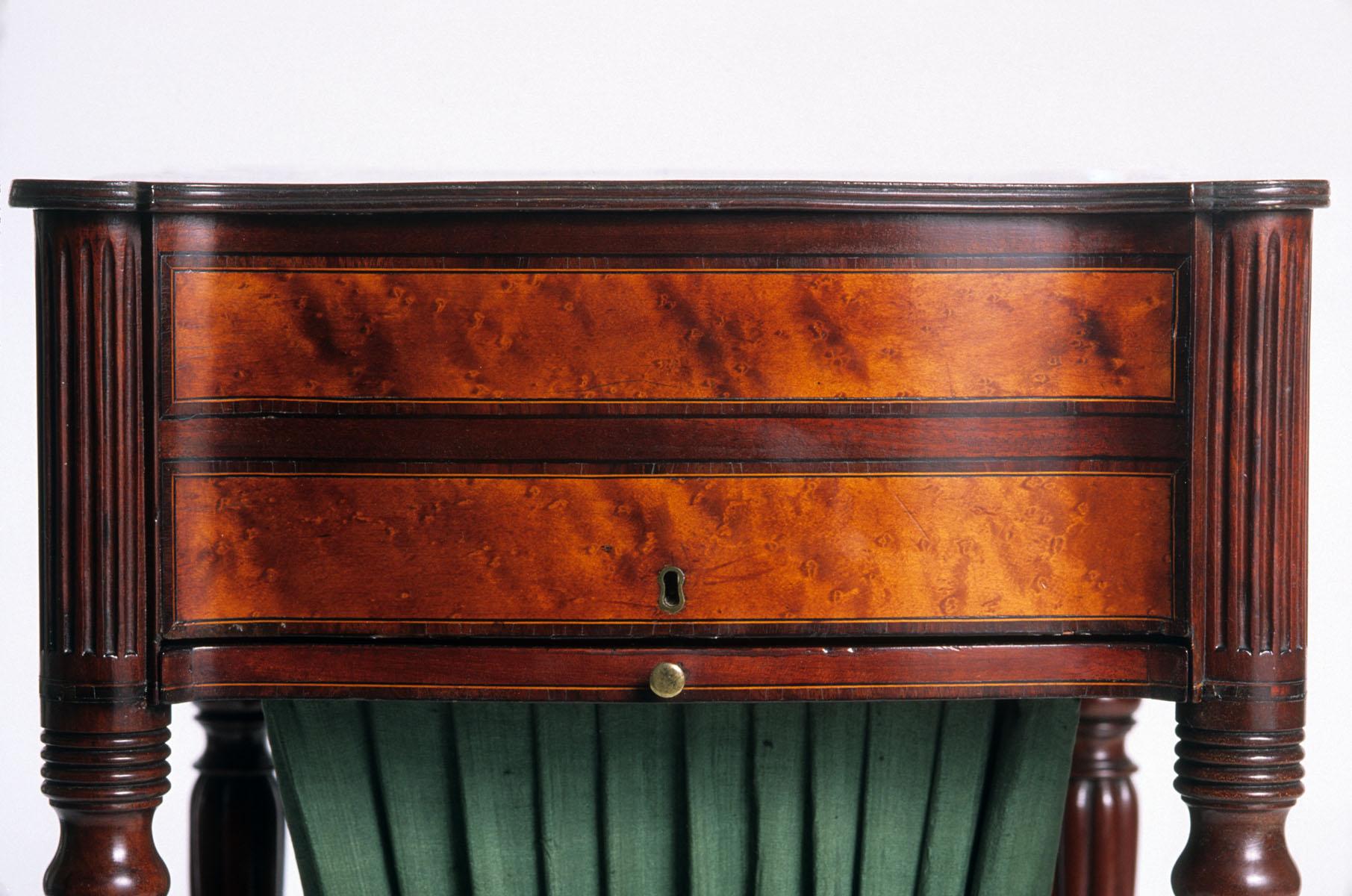 1957.0961 Table, detail