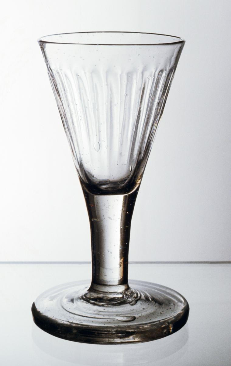 1973.0346 Wineglass