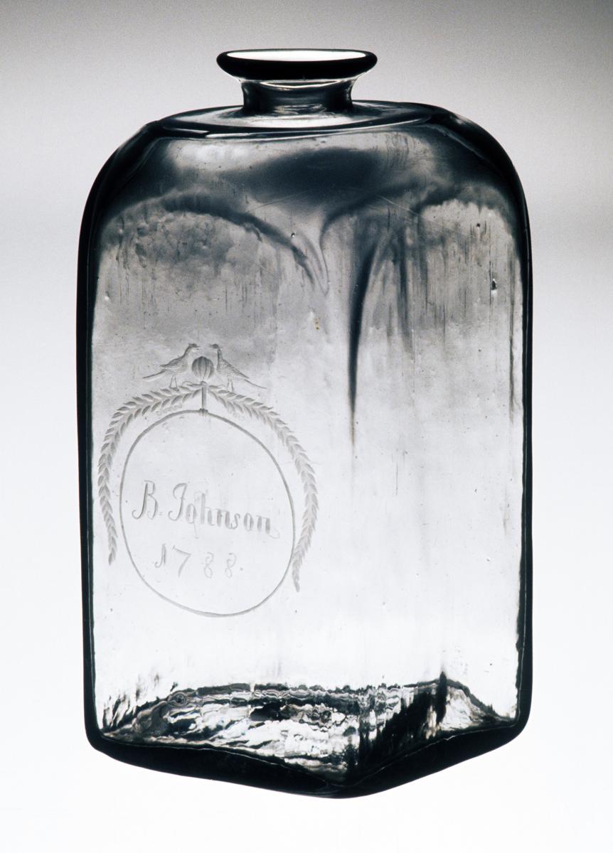1973.0357 Glass Bottle, View 2