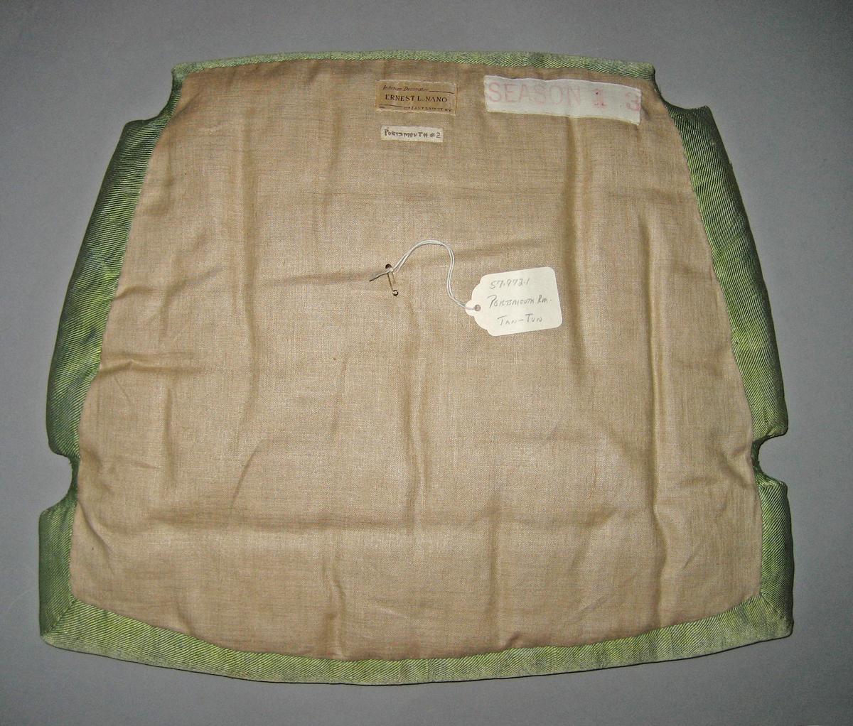 1969.5529.002 Cushion for Chair 1957.0972.001 view 2