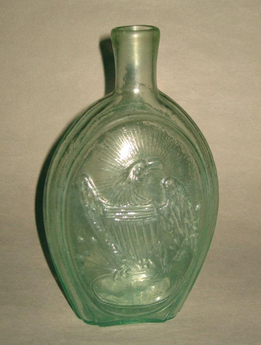 1973.0416.002 Glass flask