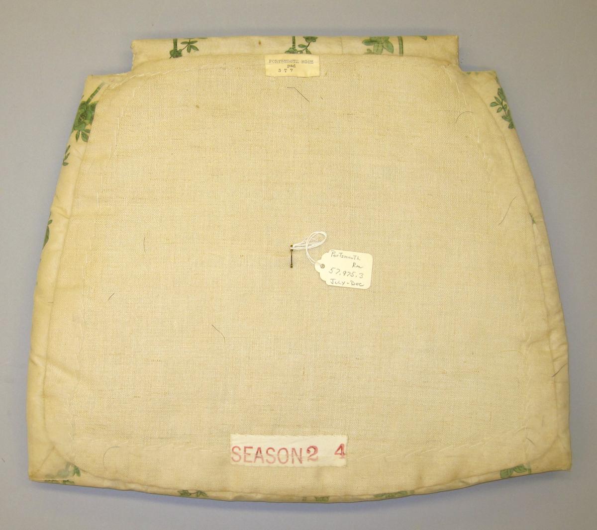 1969.4536 Cushion, chair pad reverse