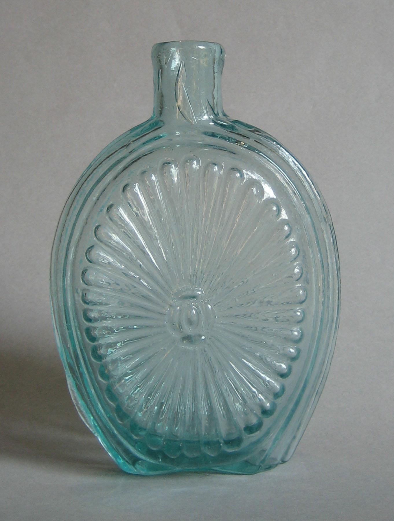 1973.0423.002 Glass Flask