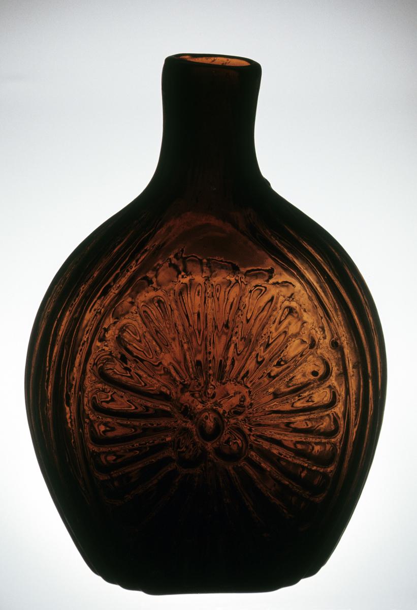 1973.0423.003 Flask