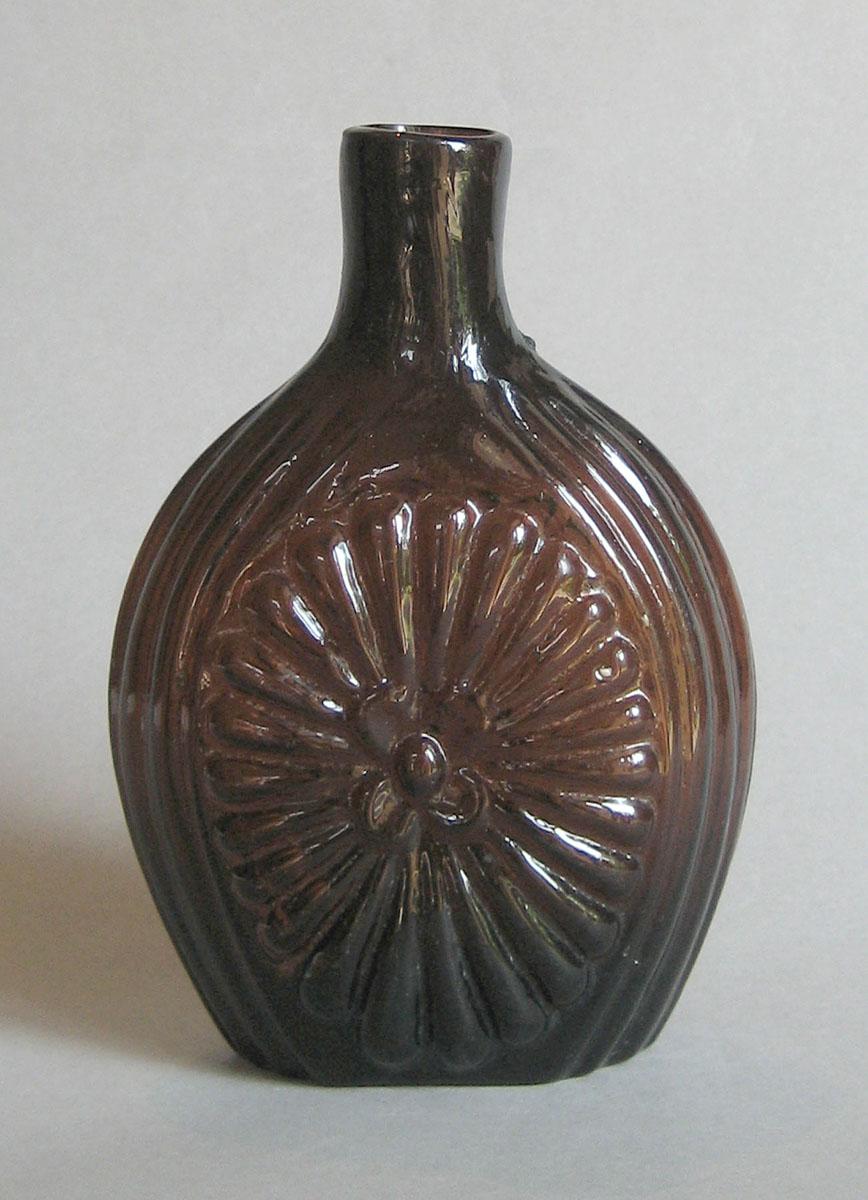 1973.0423.003 Glass Flask