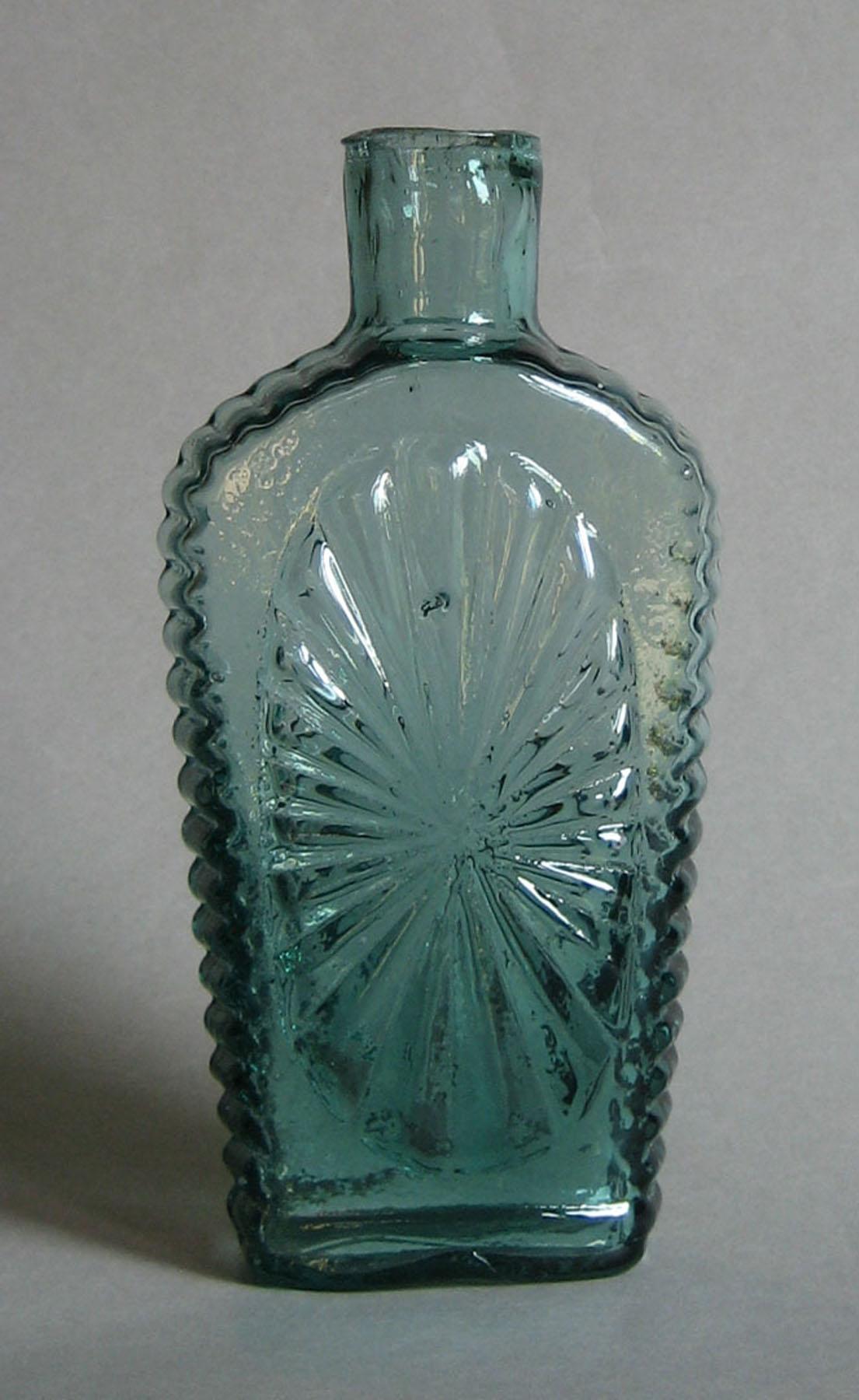1973.0423.006 Glass Flask