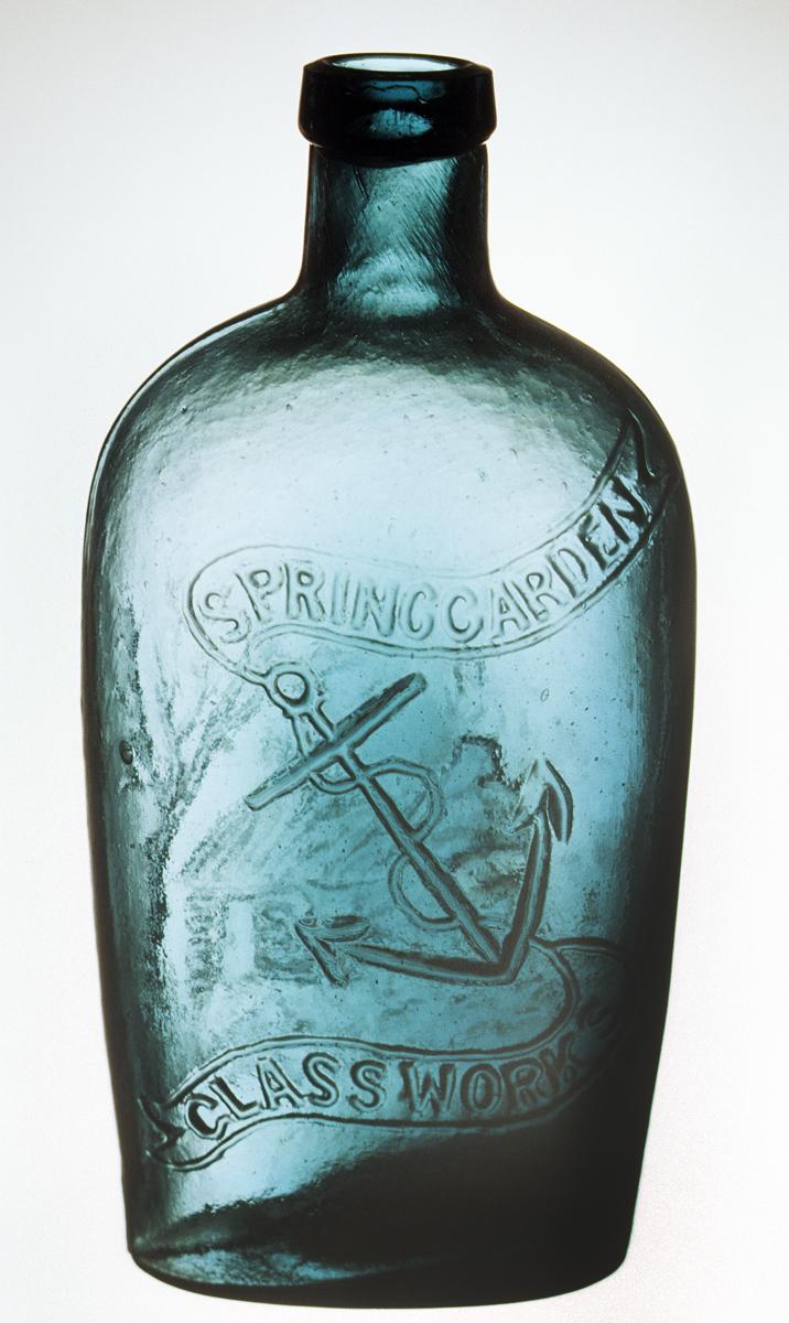 1973.0431.002 Flask, View 2