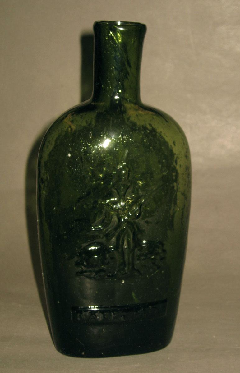1973.0432.001 Glass flask (reverse)