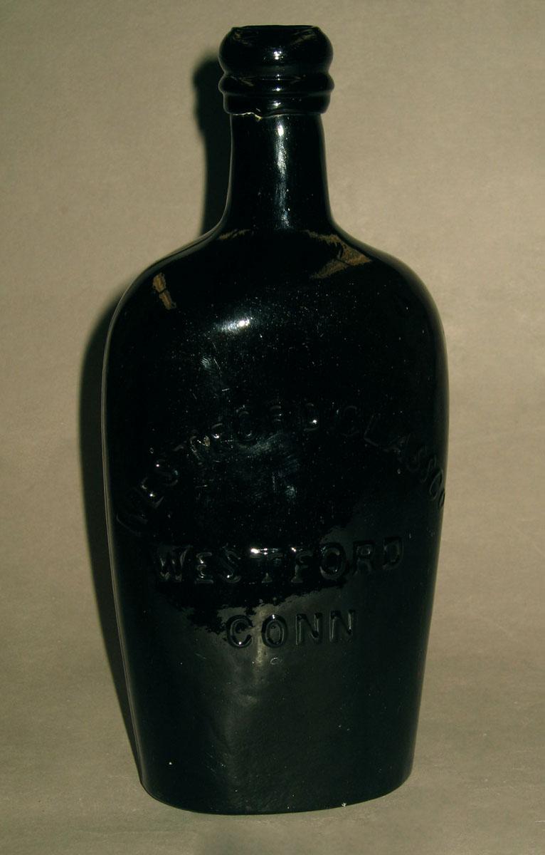 1973.0437.001 Glass flask (reverse)
