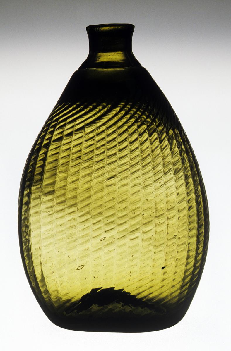 1973.0445 Glass Flask