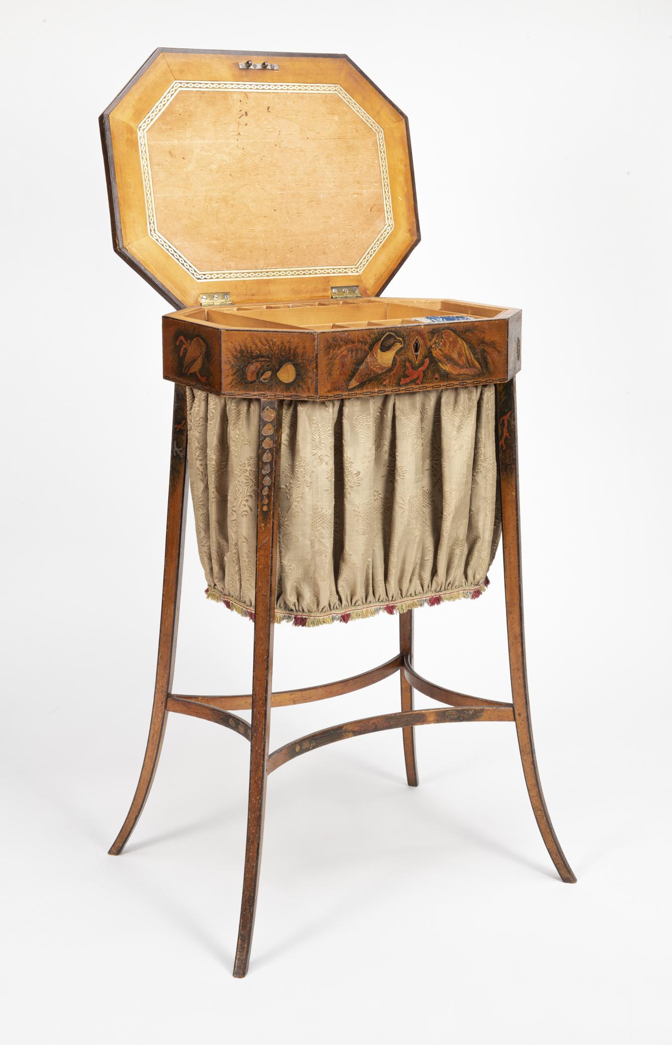 1957.0983 Table, view 2
