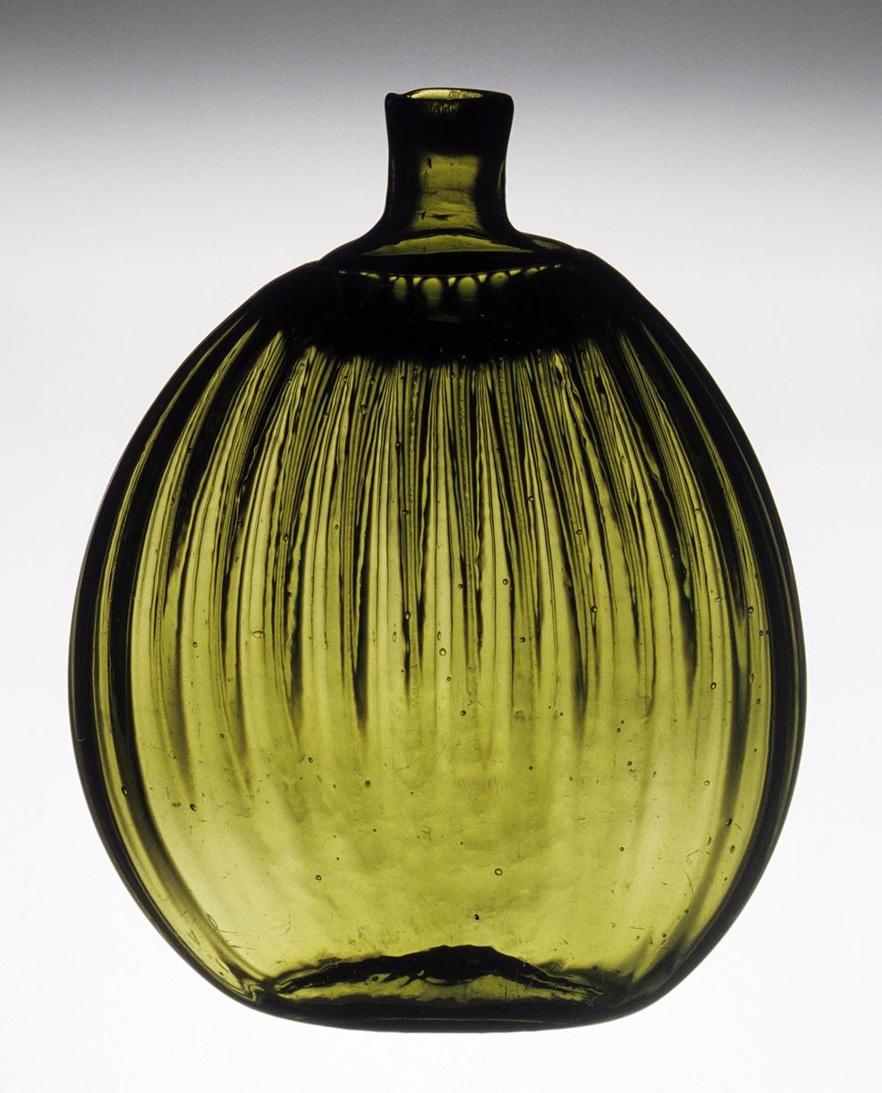 1973.0449.002 Flask
