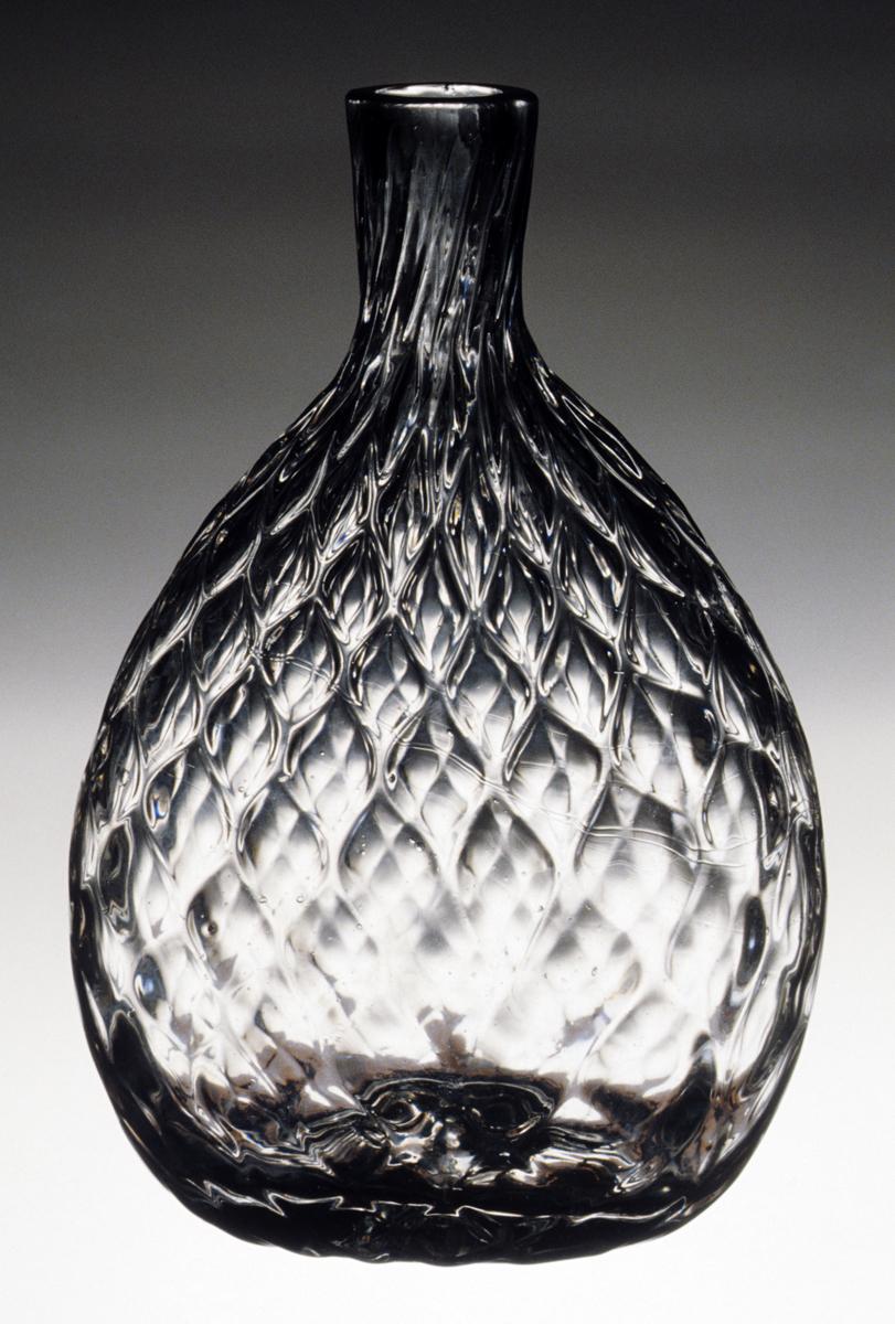 1973.0450.002 Glass Flask