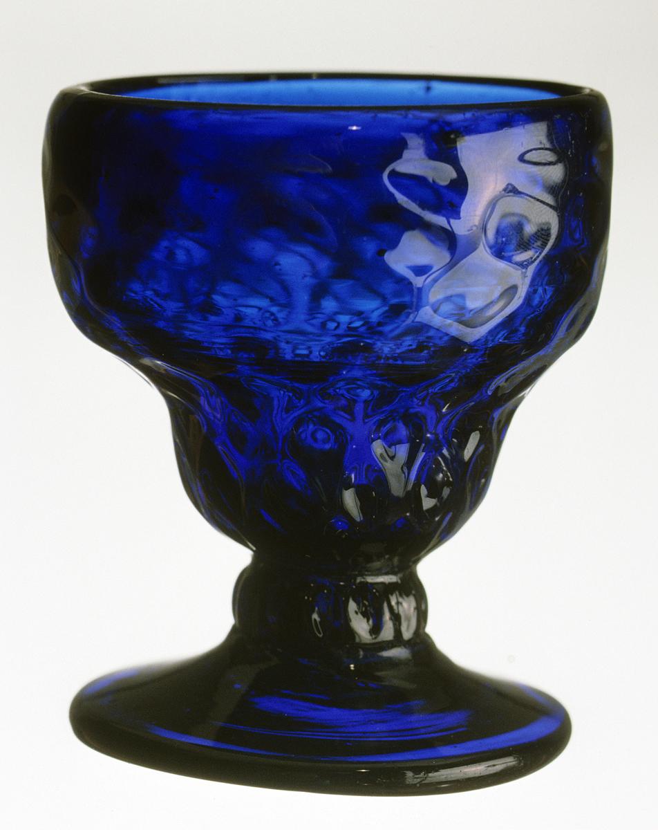 1973.0467.001 Glass salt