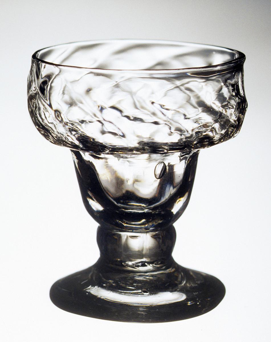 1973.0468.001 Glass salt