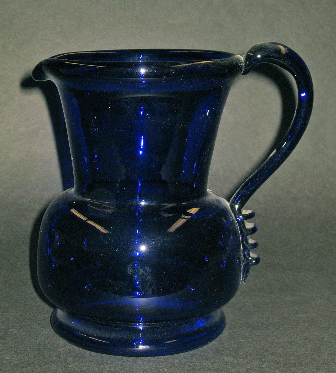 1973.0471 Glass jug