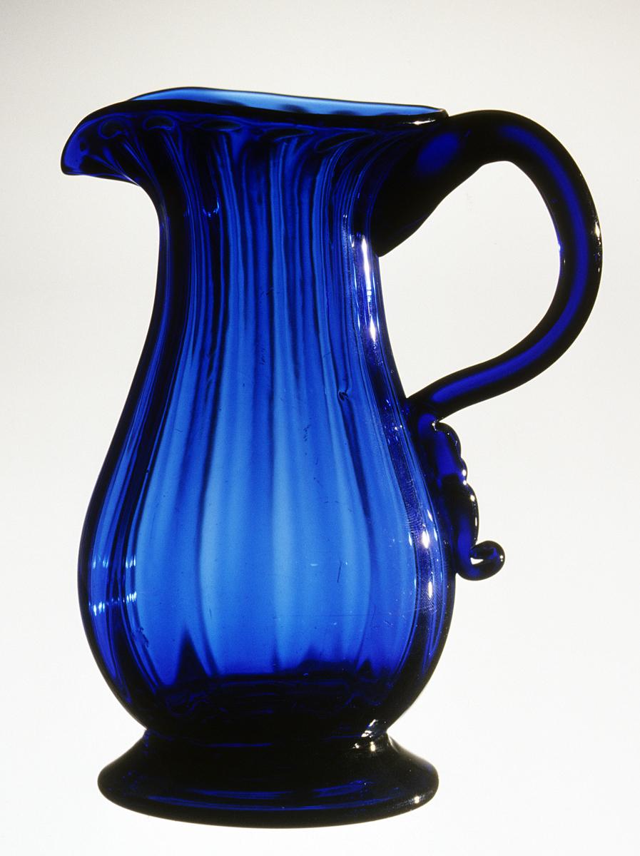 1973.0473.003 Lead glass cream jug
