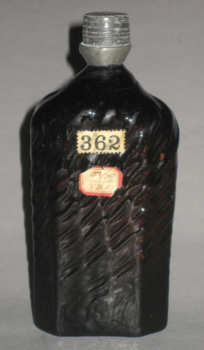 1973.0476.002 A, B Bottle