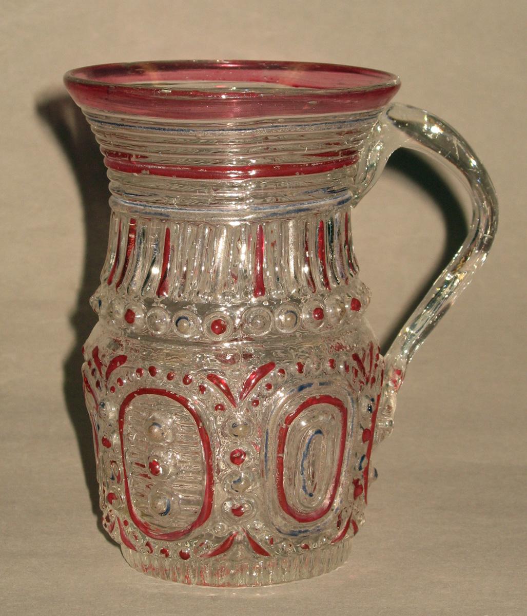 1973.0479.002 Glass cream jug