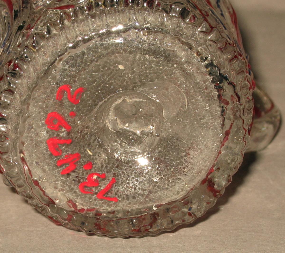 1973.0479.002 Glass cream jug (underside)