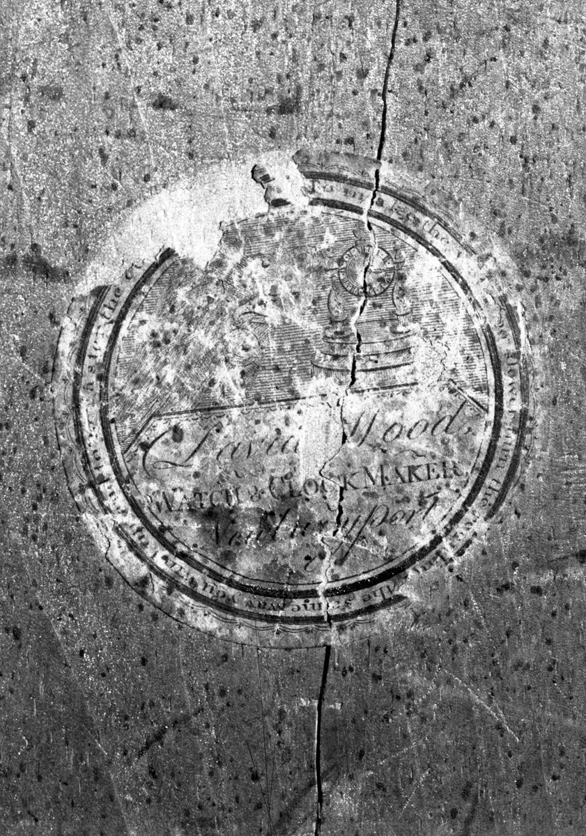 1957.0995 label