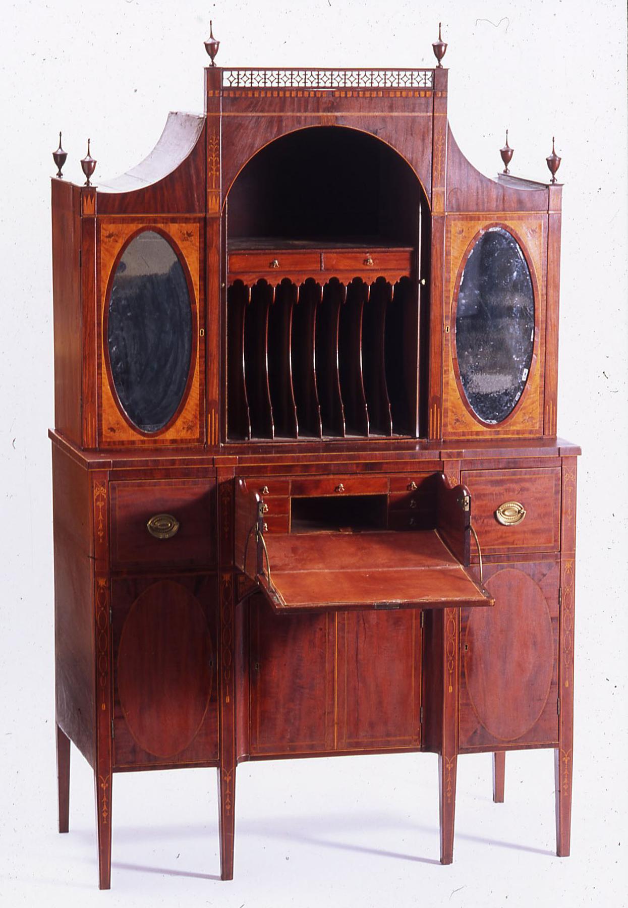 1957.0996 Desk and bookcase