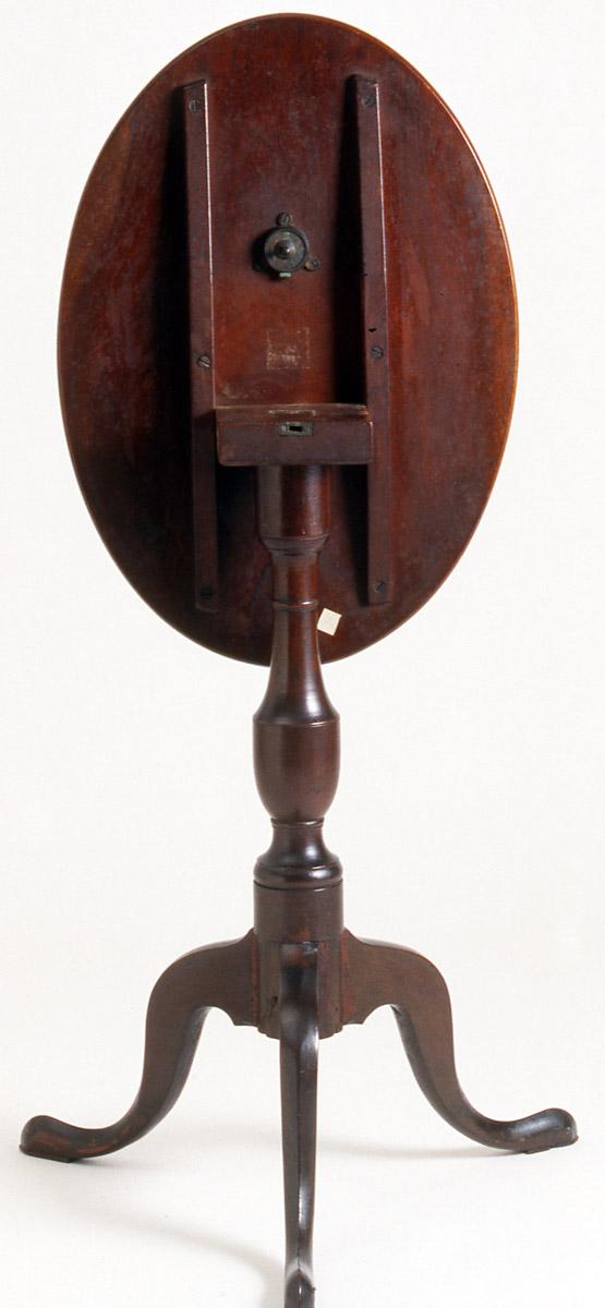1957.0999 Candlestand (back)