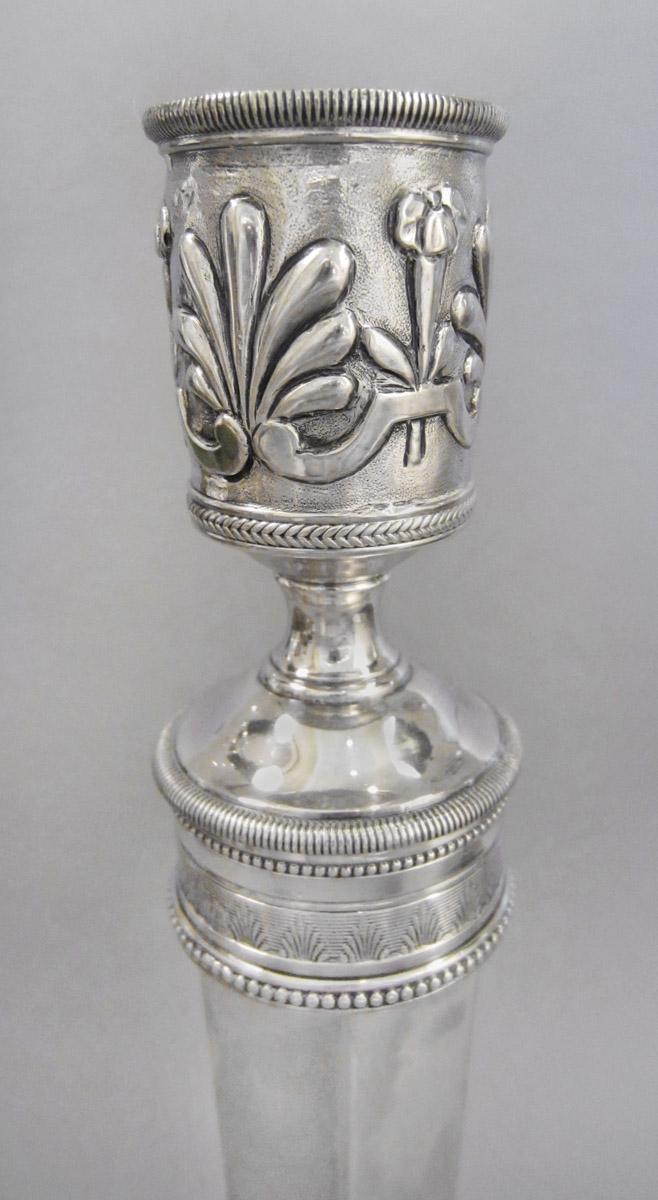 1974.0003.001 B Candlestick, detail