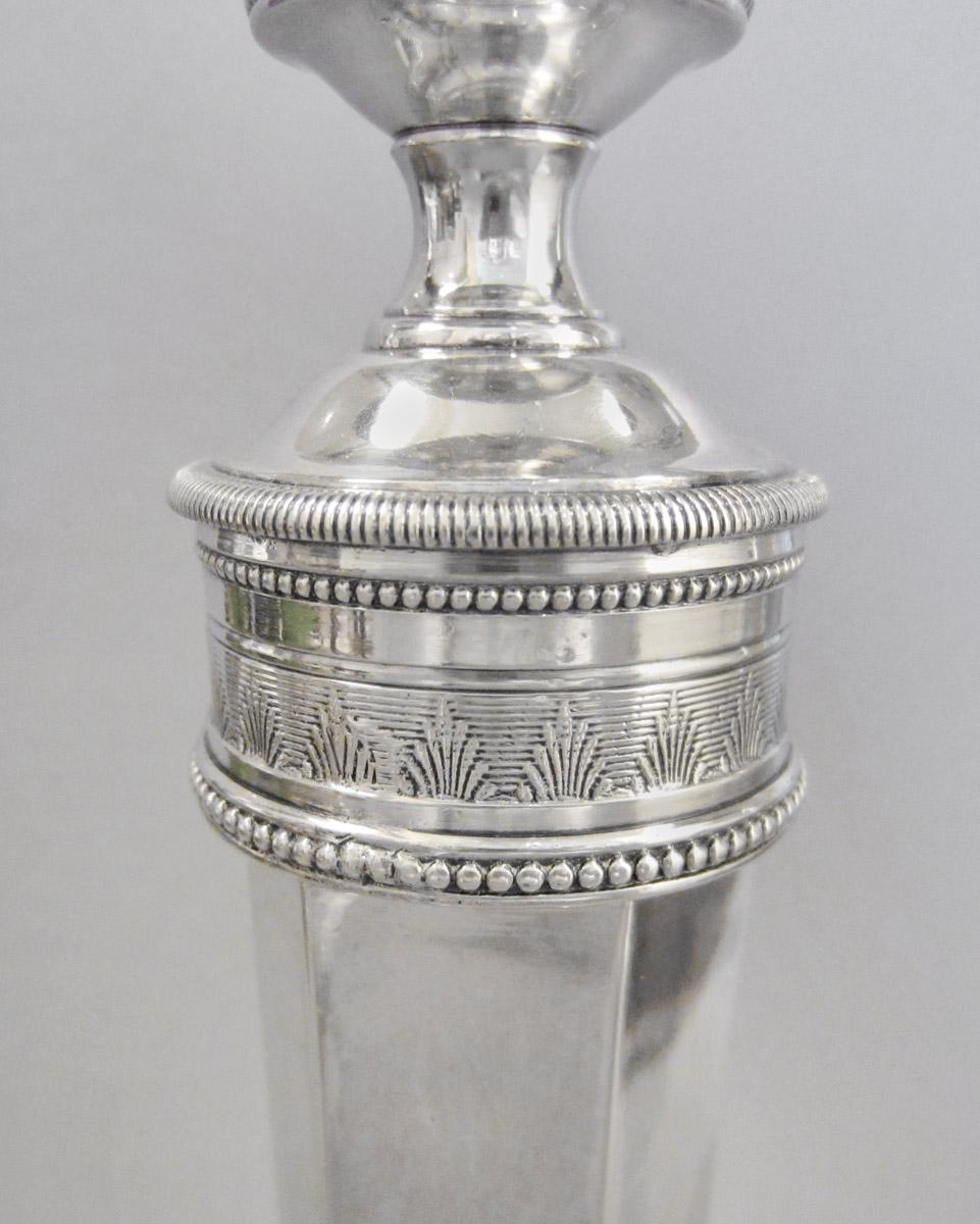 1974.0003.001 B Candlestick, detail 2