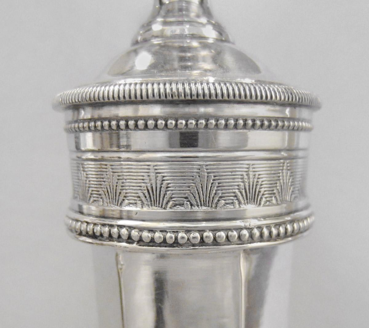 1974.0003.002 B Candlestick, detail 2