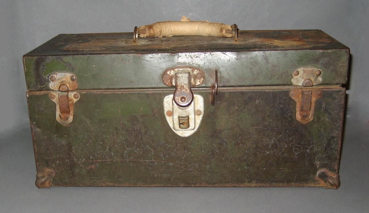 1974.0064.001 A Box