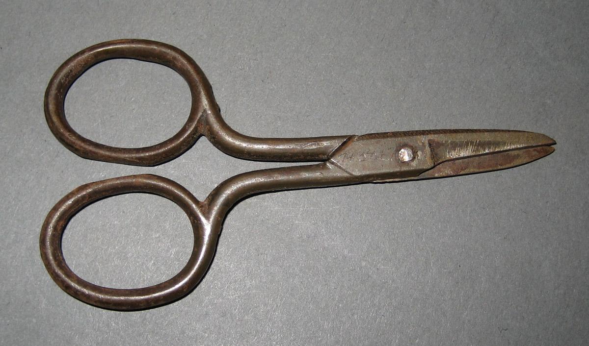 1974.0064.017 Scissors