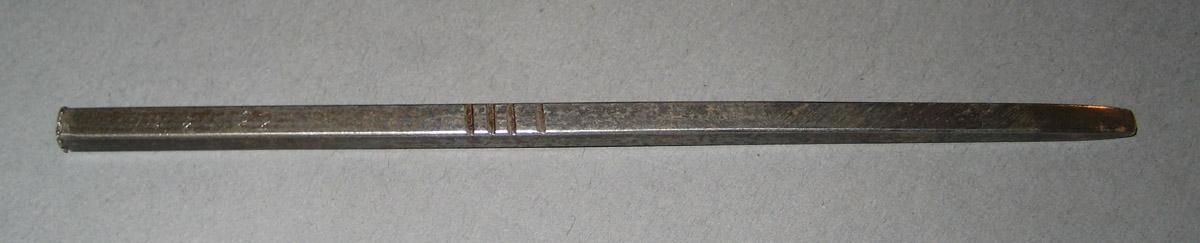 1974.0064.082 Tool (for Metals)