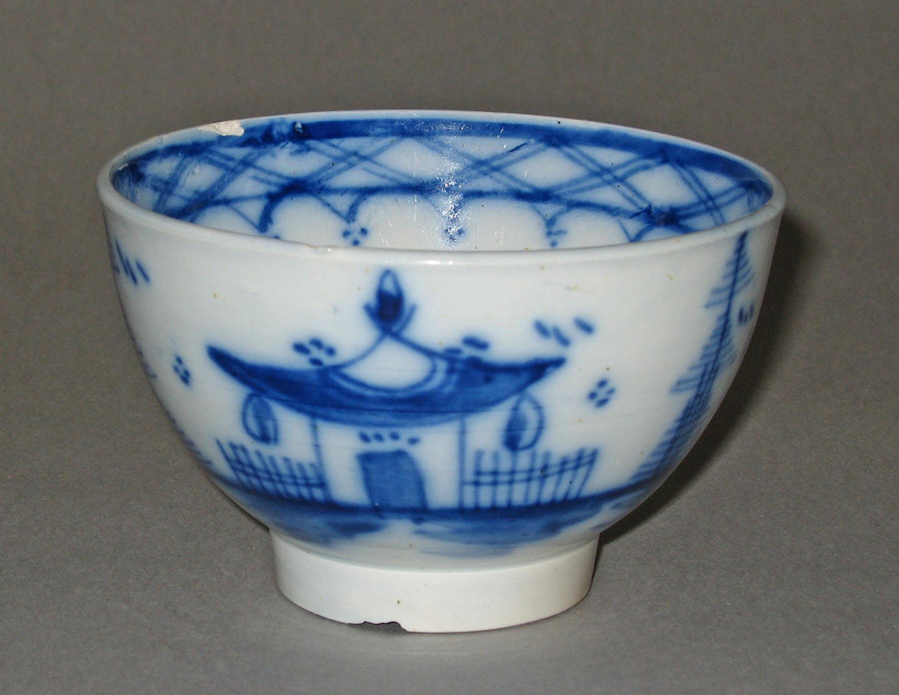 1974.0066 A Pearlware teabowl