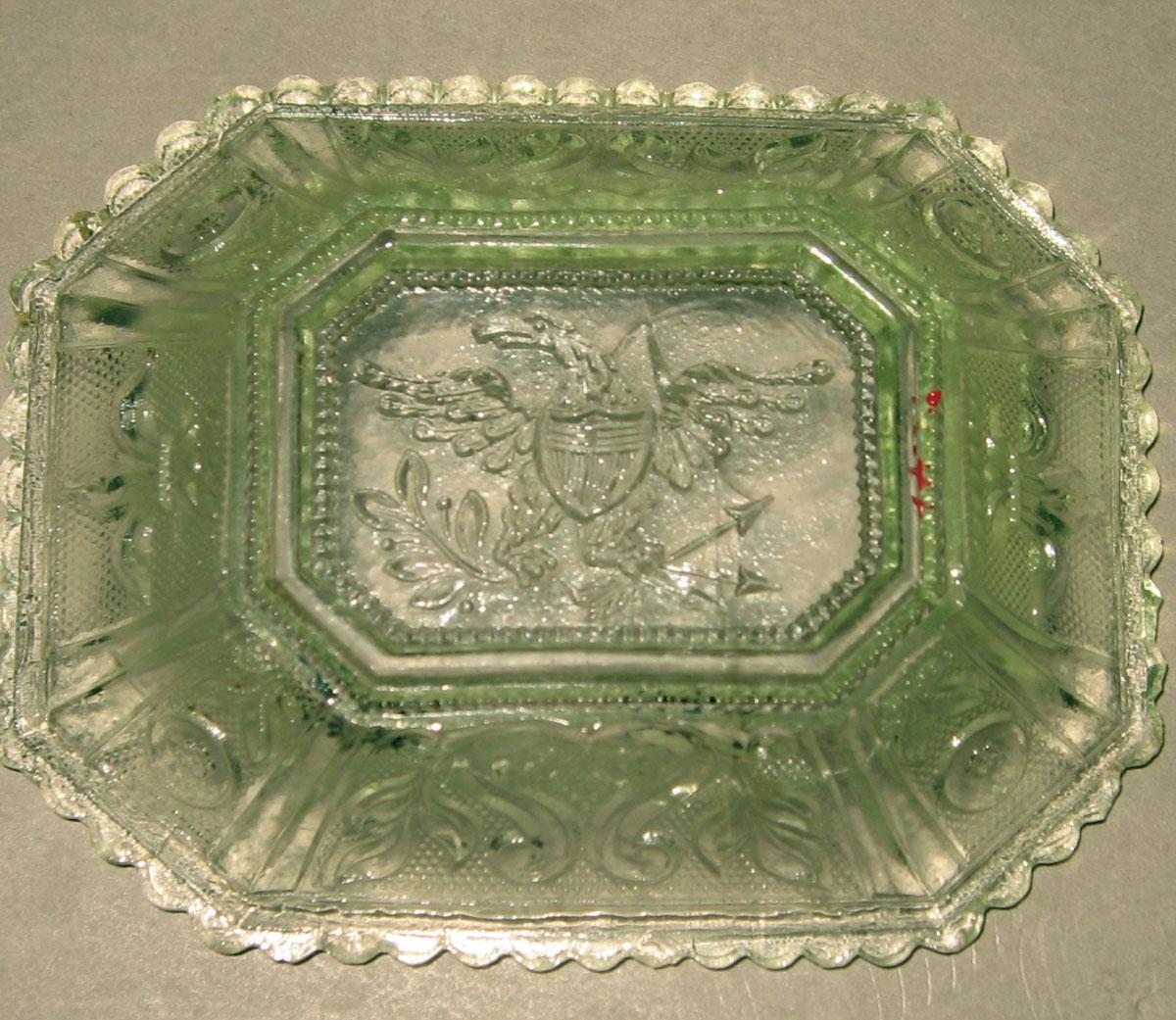1974.0079 Glass salt (underside)