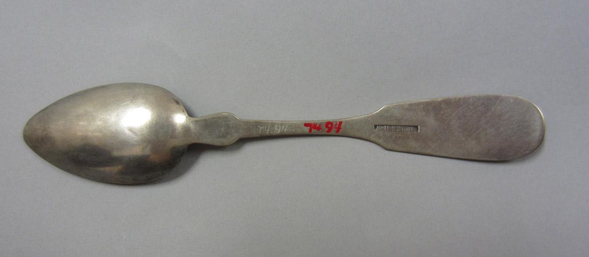 1974.0094 Spoon, underside