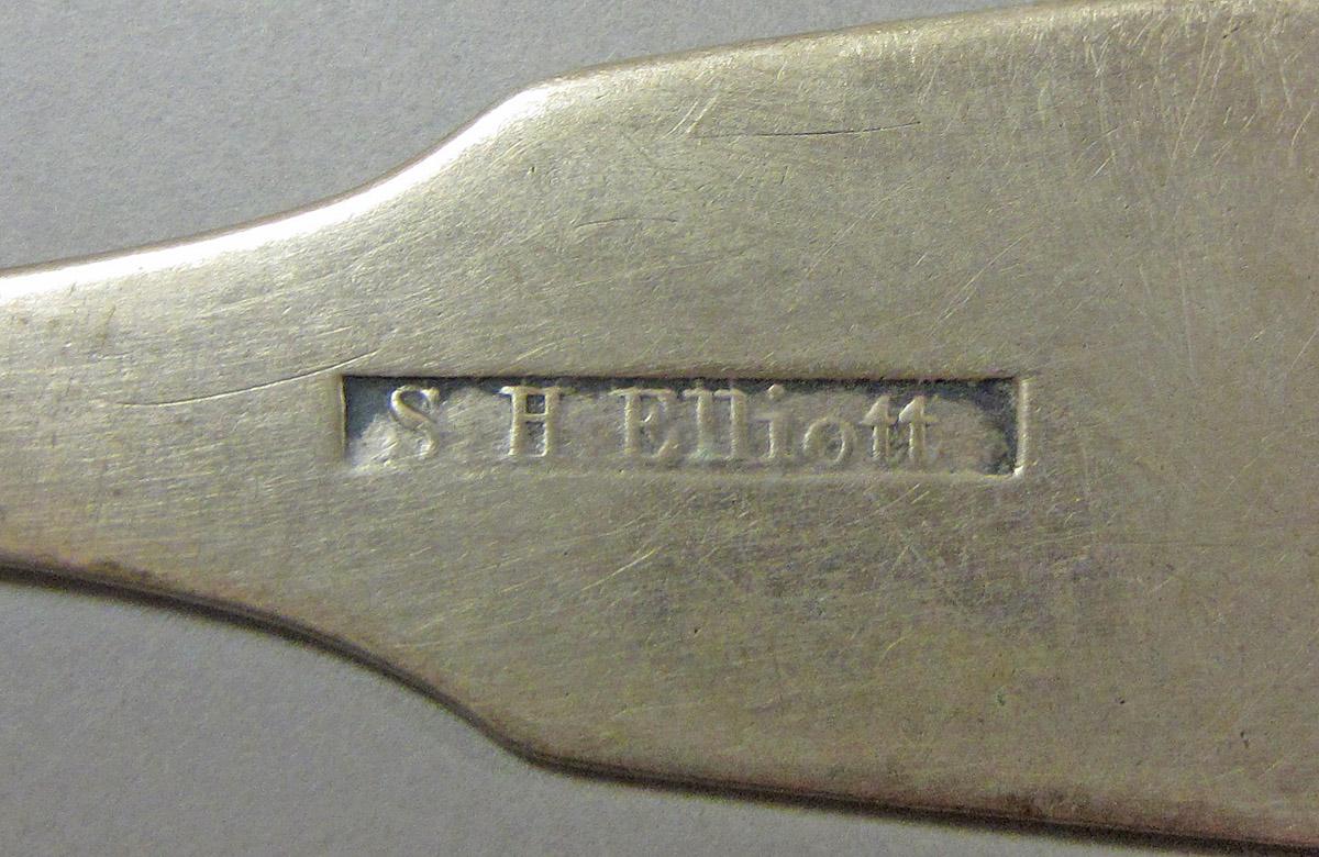 1974.0094 Spoon, mark