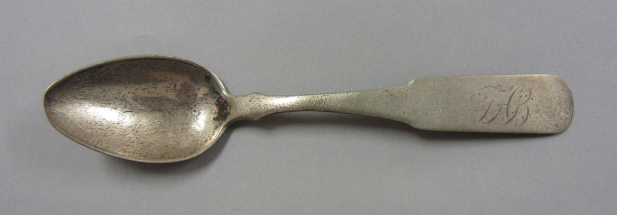 1974.0095 Spoon, upper surface