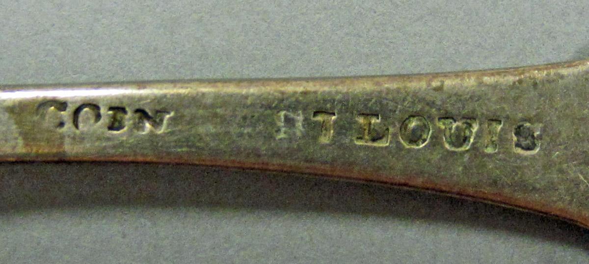 1974.0098 Spoon, mark B