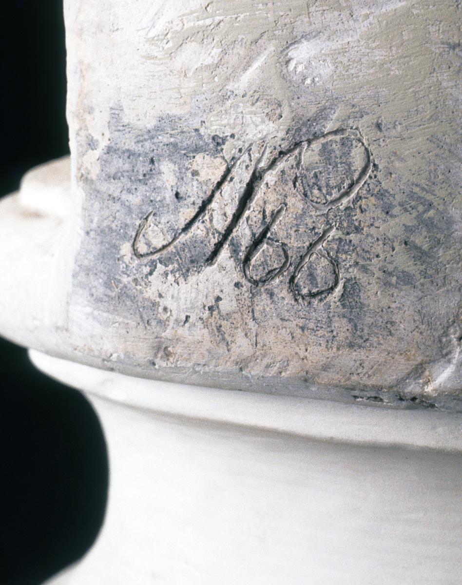 1974.0137 Bust, Detail 2
