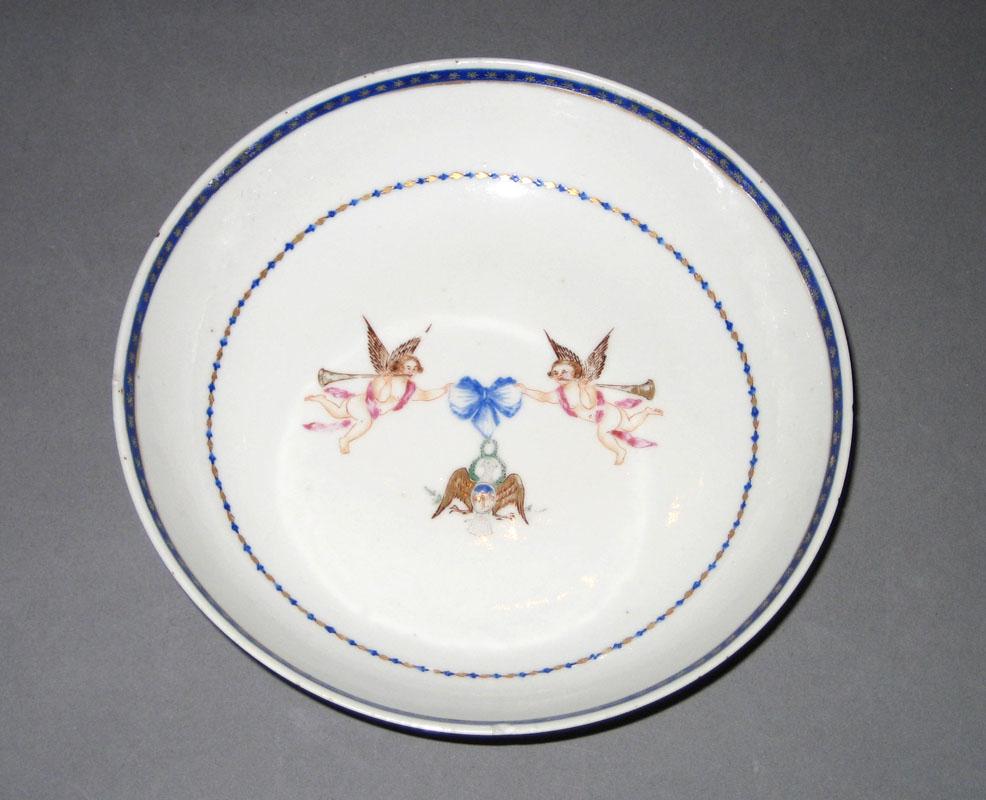 1952.0303 Saucer