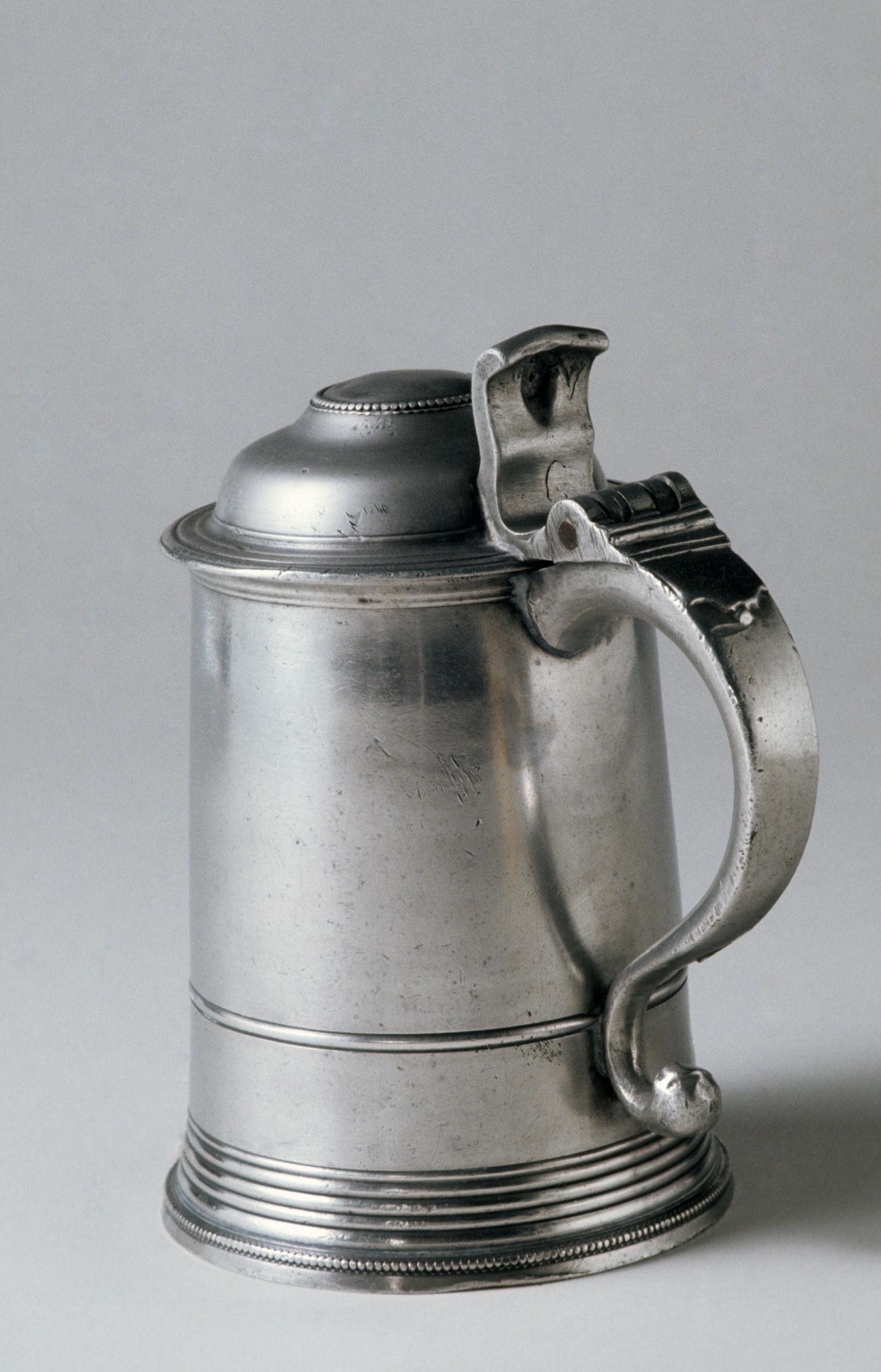 1974.0179 Pewter tankard