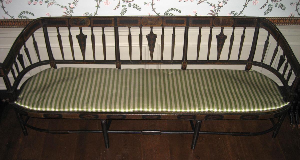 1957.1064 settee and cushion A view 1