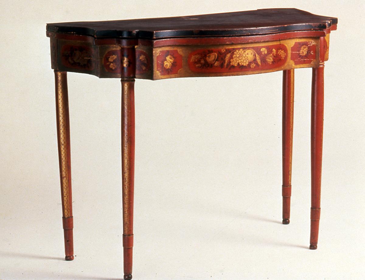 1957.1072.001 Table, Card table