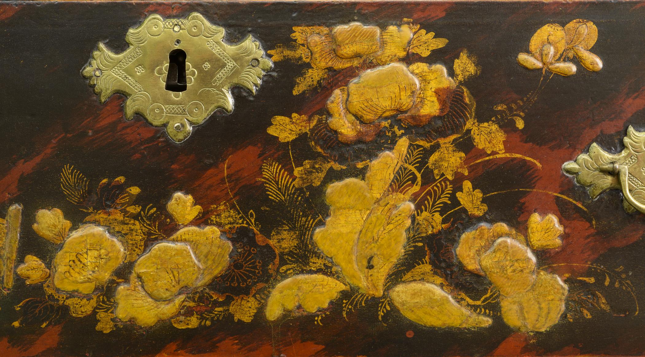 1957.1084 Chest of drawers, detail 2