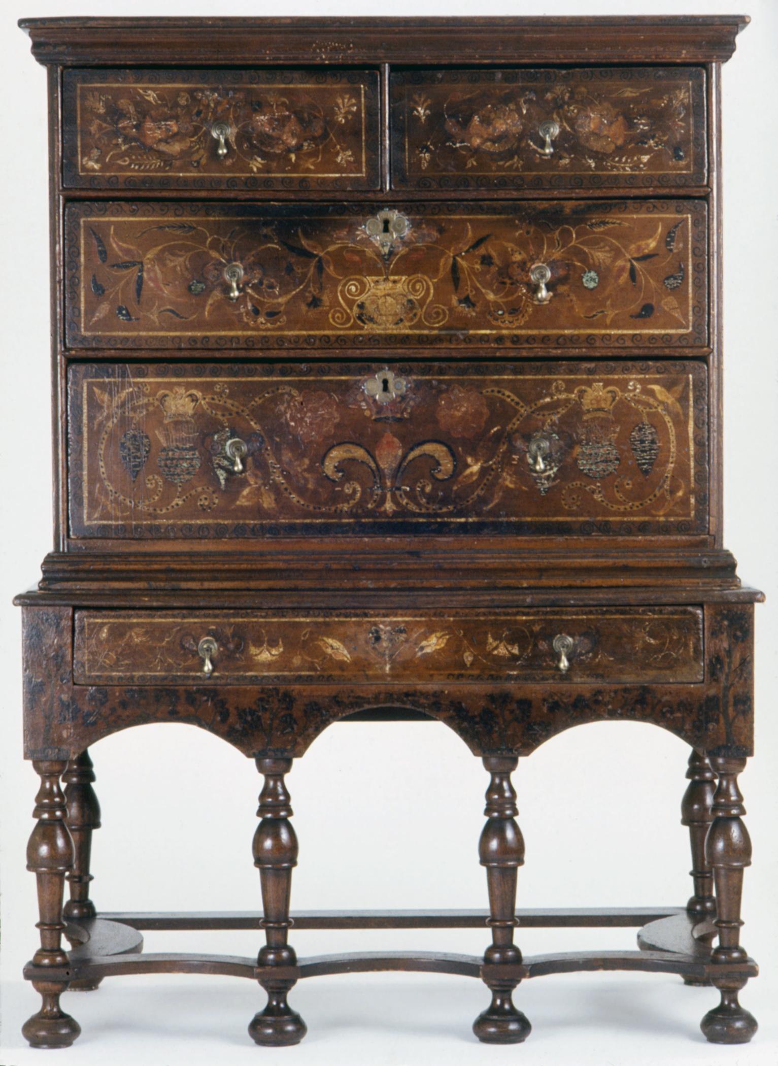 1957.1110 Chest of drawers, view 4